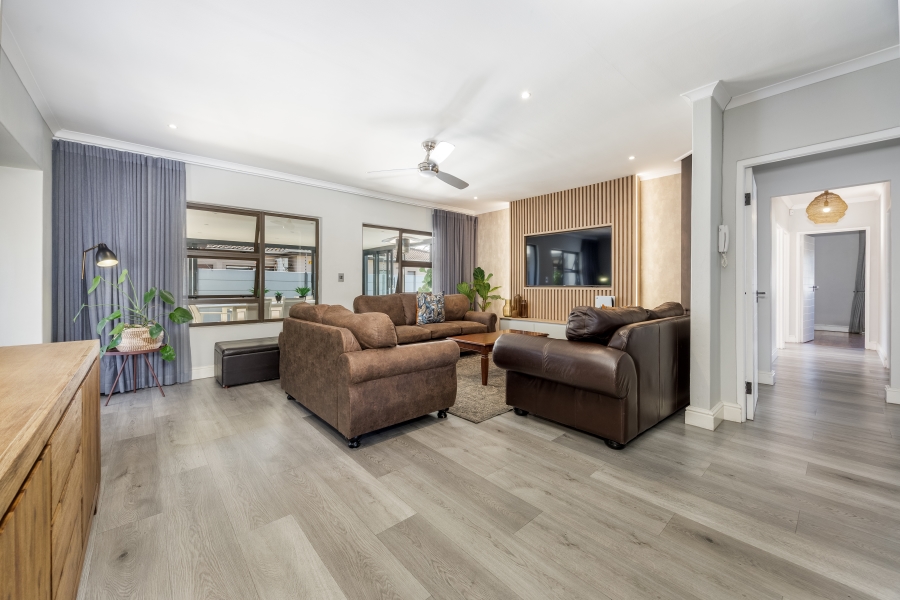 4 Bedroom Property for Sale in Wellway Park Western Cape